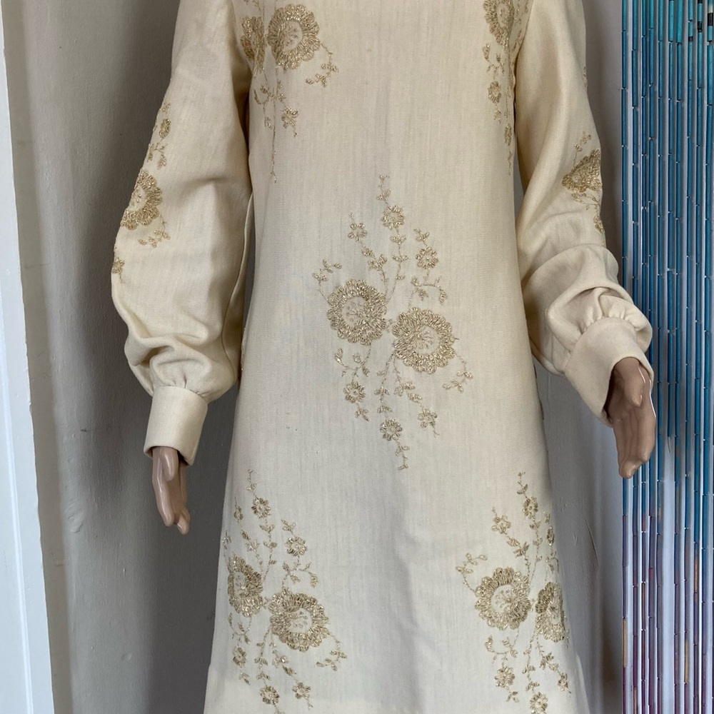 Vintage R&K Knits Cream and Gold Dress Size Small
